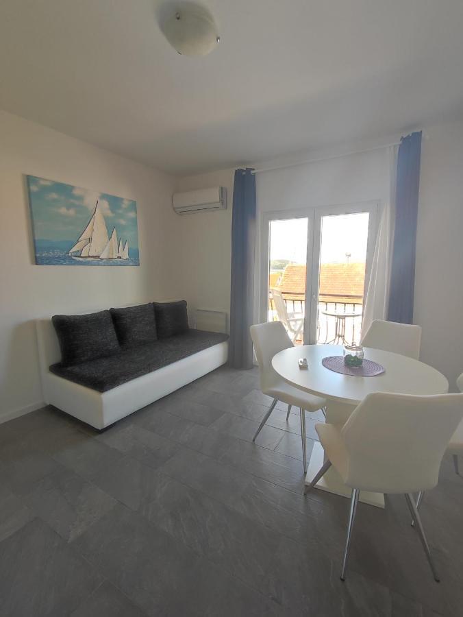 Apartman Providenca - Trogir - Close To Beach Εξωτερικό φωτογραφία
